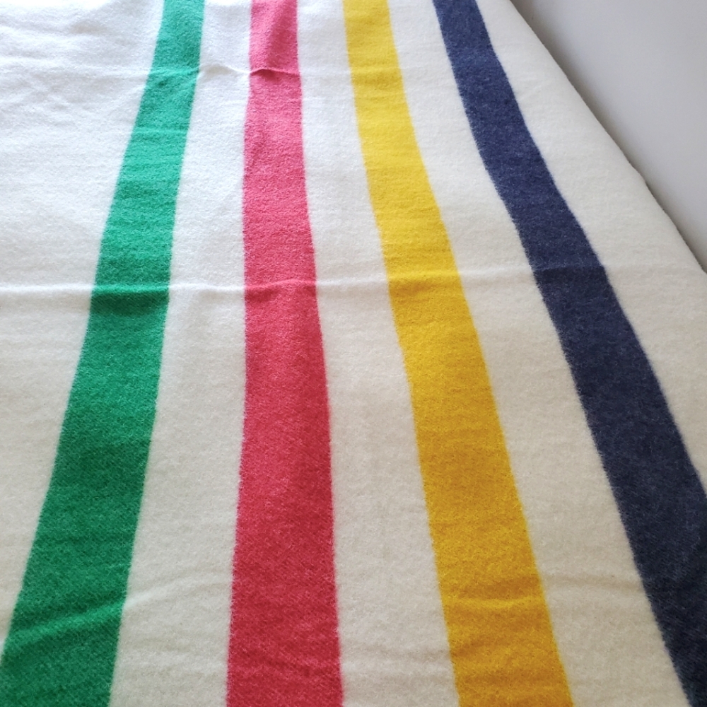Vintage HBC Stripes Blanket -> Hudson’s Bay 6 Points Queen Size 100% Wool